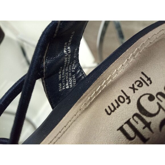 Women's East 5th Flex Form Blue Strappy Sandals Size 6 - Picture 7 of 7